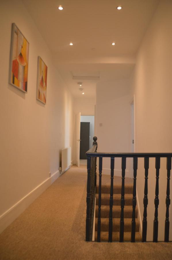 Two Bedroom Apartment In London Londres Exterior foto